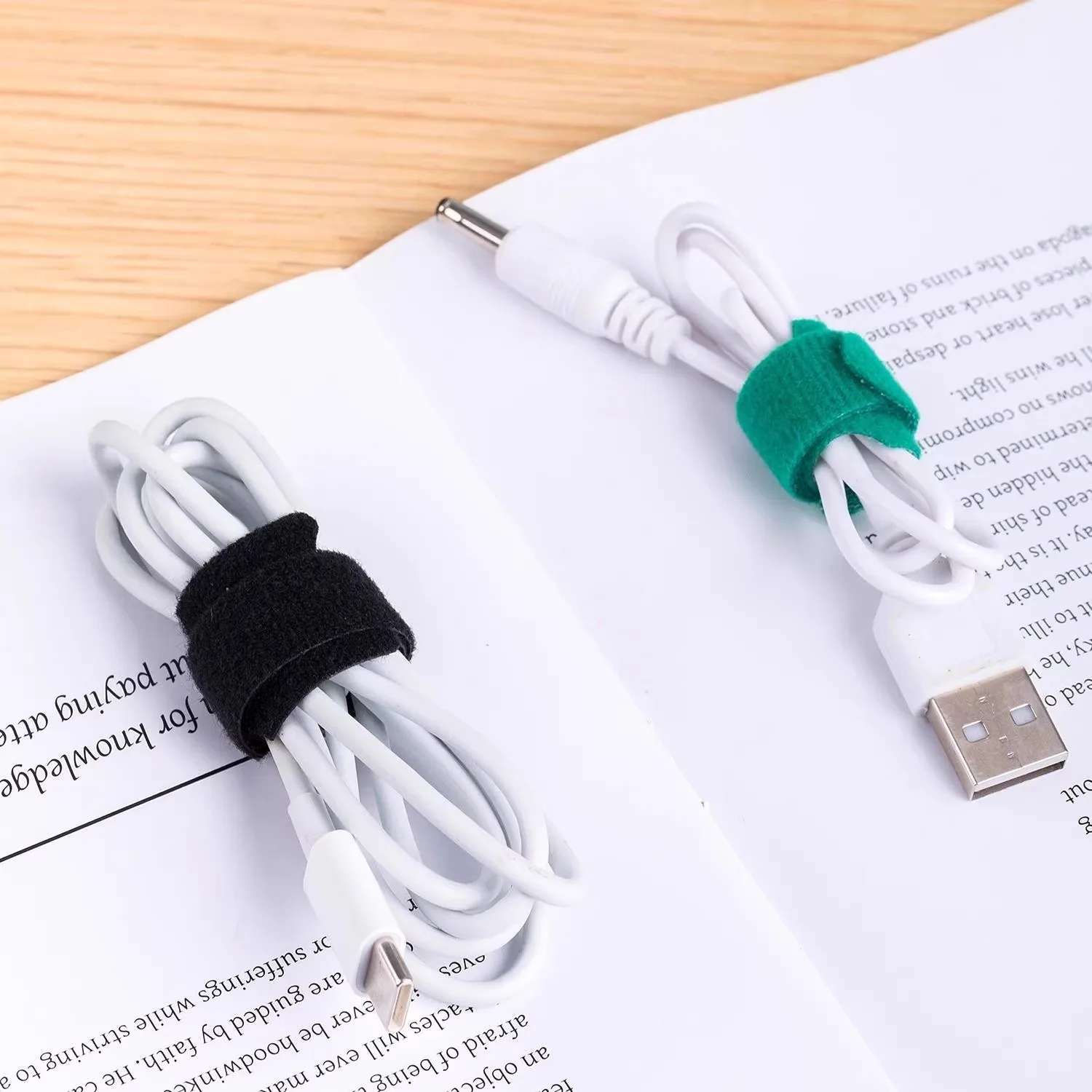 ตัวจัดระเบียบสายเคเบิลแบบใช้ซ้ - Cable Velcro Strap บทวิจารณ์และราคา